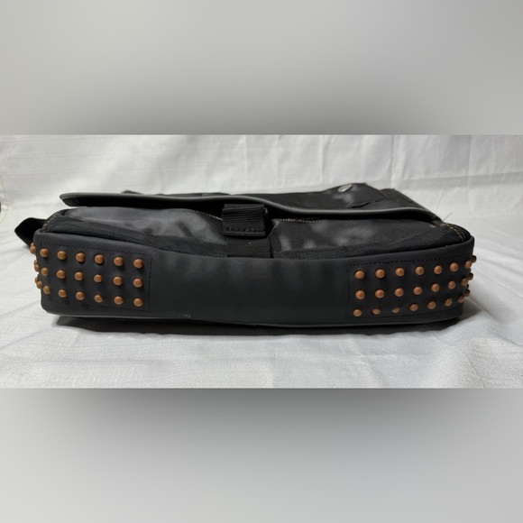 Targus Urban Messenger Bag Case Designed Up To 15.4” Laptops With Orange Accents - Picture 5 of 13